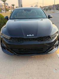كيا K5 GT موديل 2023  محرك: 2.5  turbo  ٢٩٠ حصان مواصفات GT فول السيار...
