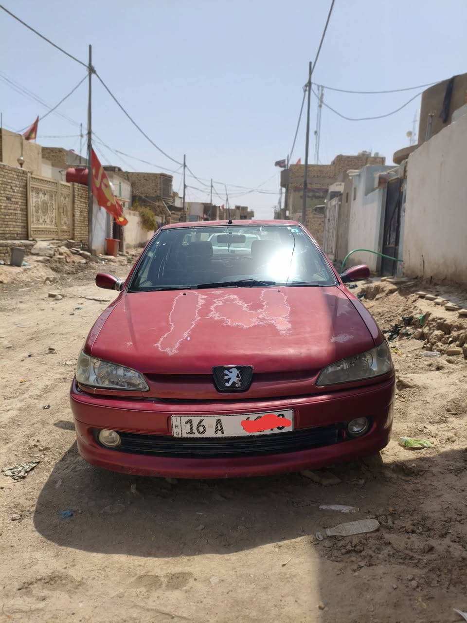 بيجو فرنسي 306 موديل 2003 سياره جاهزة هزه جديده سنويه لل2029 بسمي ... مكينه وكير عل شرط كلشي شغال بيه تبريد شغال دواخل نضيفه بس بيه جراد يرادله ترتيبات بس ومكفوله من ضربه ول صبغ ومن كلشي كفاله عامه سعر 42وبيه مجال ***********
