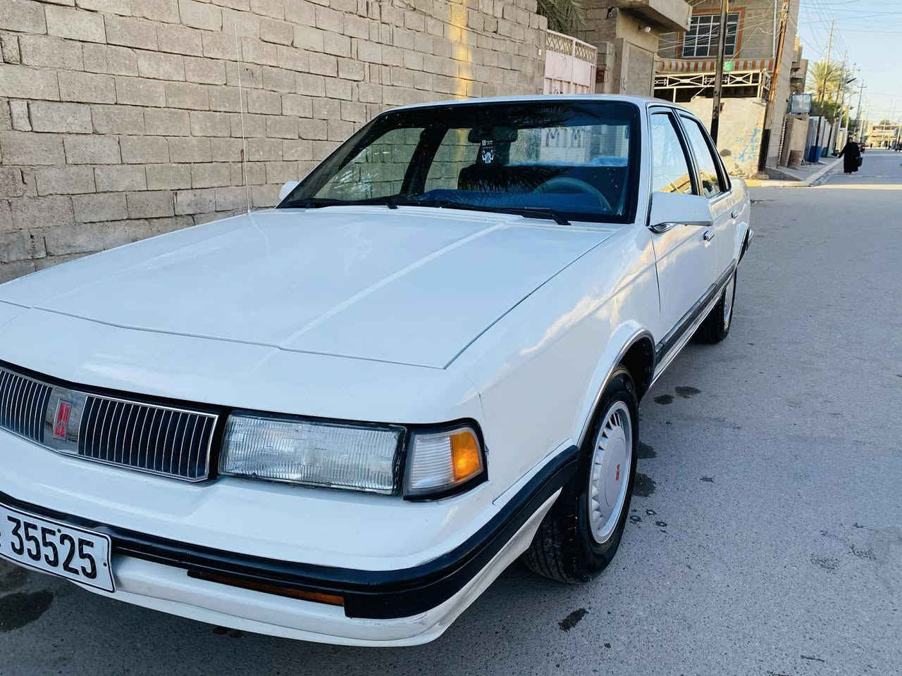 السلام عليكم
للبيع اولدز موبيل 90 
سياره بلاديه مجرد صبغ حزام 
1_ تخم تايرات
2_تبريد شغال 
3_سنتر لك شغال بلادي شركه
4_جام كهرباء ع وضع شركه
5_ صدر امامي خلفي جديد 
6_دبل فيت بم جديد 
7_طوافه بنزين جديده
8_كهربائيات شغاله بدون اي نقص
9_غرفه جديده 
10_عالي ناصي زنون أصلي 
11_ باتري جديد 
12_نوزلات +بلكات جدد
13_كير ومحرك تمام التمام
#سياره_مال_بيت_مكانها_الانبار_الفلوجه
#سعر_50_وبيها_مجال
#هاتف_***********
