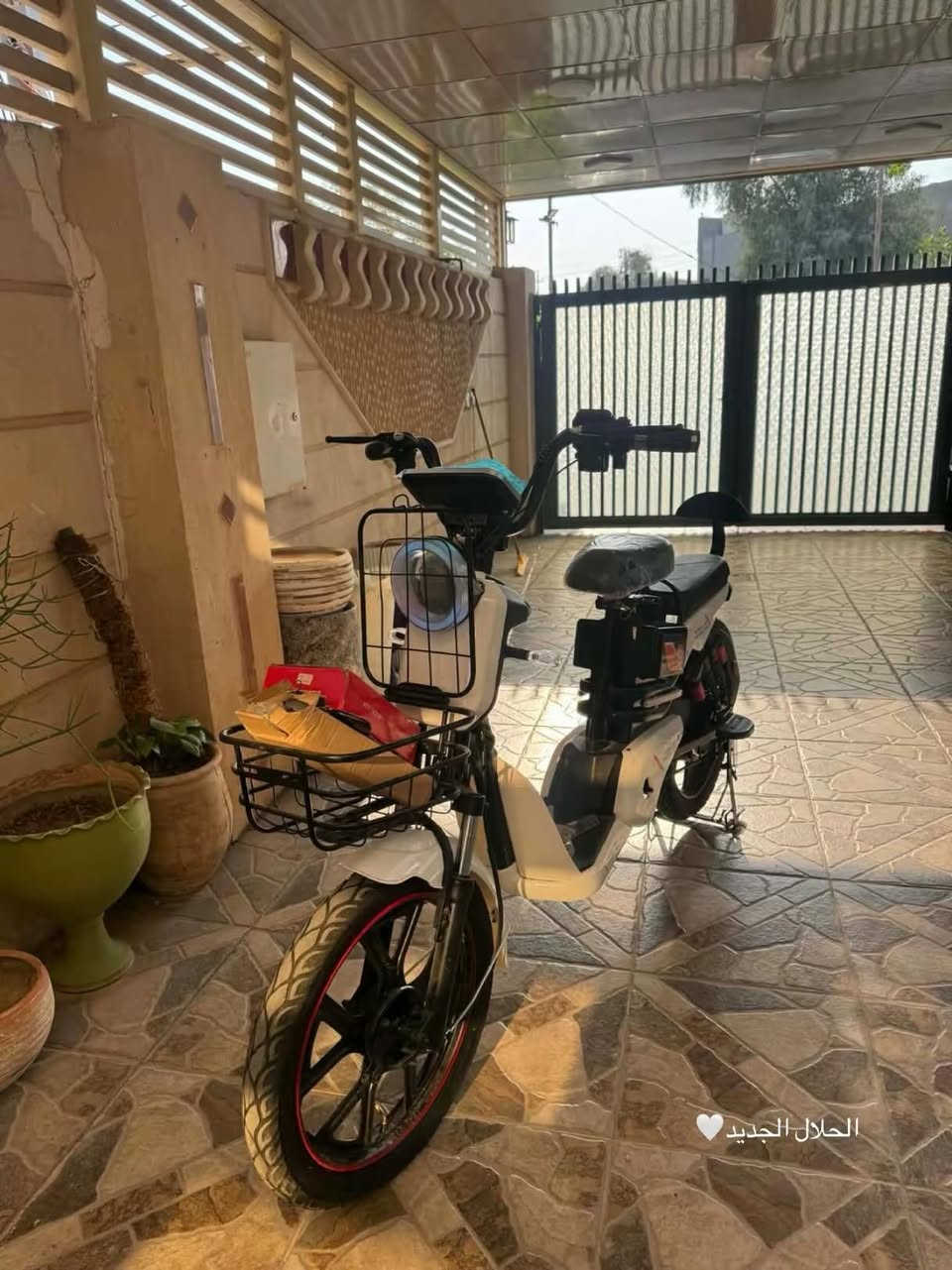 سلام عليكم 
ماطور شحن حجم 20 فول مواصفات اي عيب مآبي السعر 500


**إذا كنت صاحب هذا الإعلان وتريد حذفه لأي سبب، رجاءا أرسل رسالة إلى الدعم الفني**