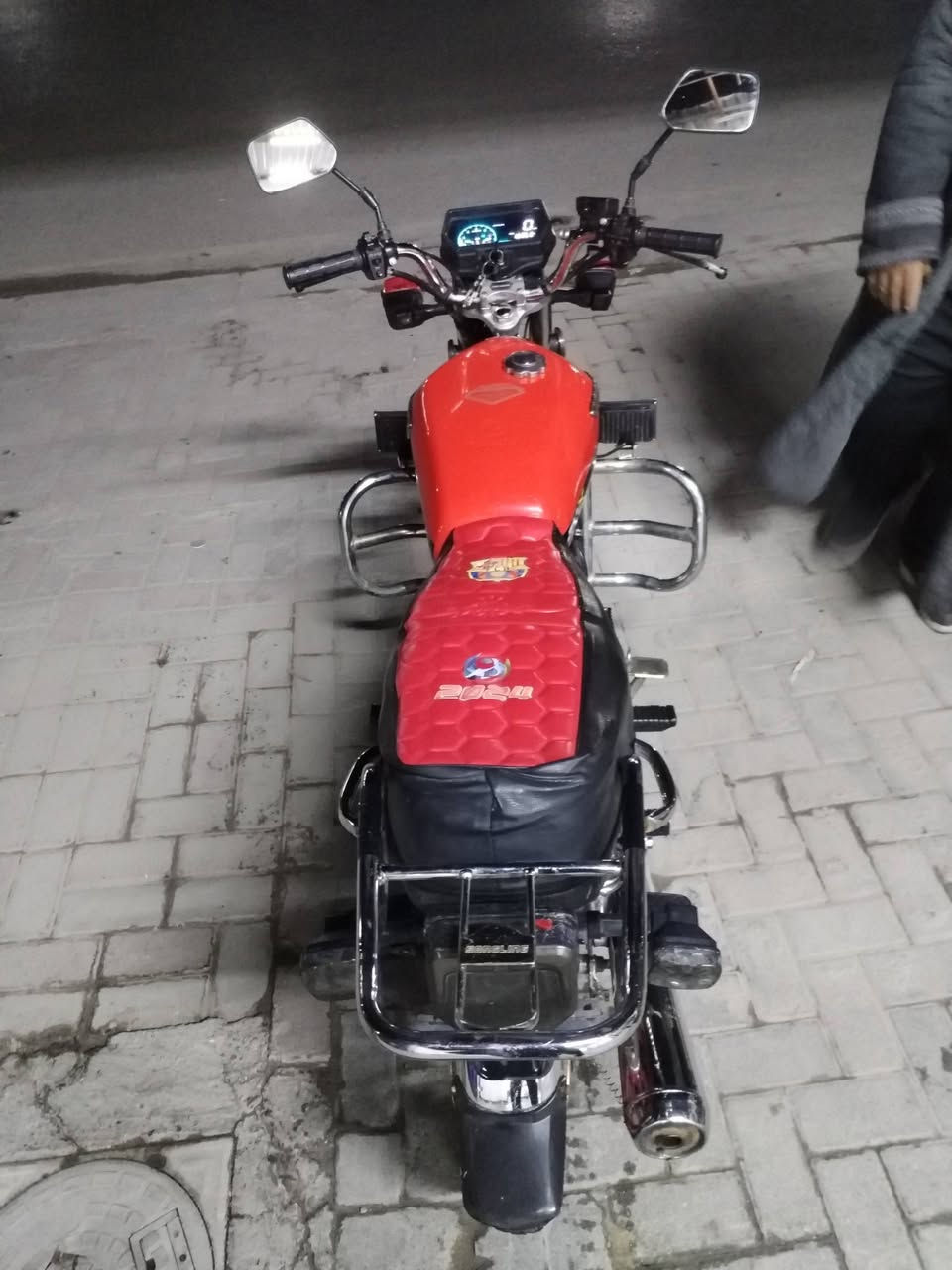 2024 السعر 650 متواجد ع الفيسبوك او واتساب *********** 
المو شراي لا يراسل رحمه لوالديكم
