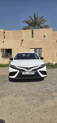 كامري SE • ٢٠٢١ • ضرر خفيف