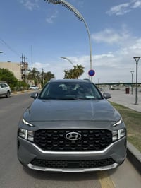 مستعجل على البيع سنتافي 2023 مرقم بغداد بأسمى مكفولة بدون صبغ بدون تبد...