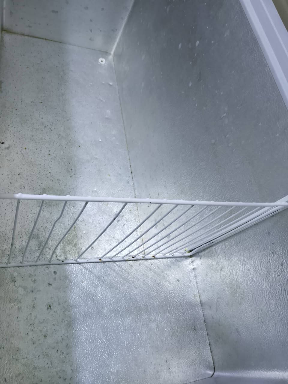 مجمده حجم كبير باب اول نقصه ماطور لبيع السعر ٨٠ وبيهة مجال


**إذا كنت صاحب هذا الإعلان وتريد حذفه لأي سبب، رجاءا أرسل رسالة إلى الدعم الفني**