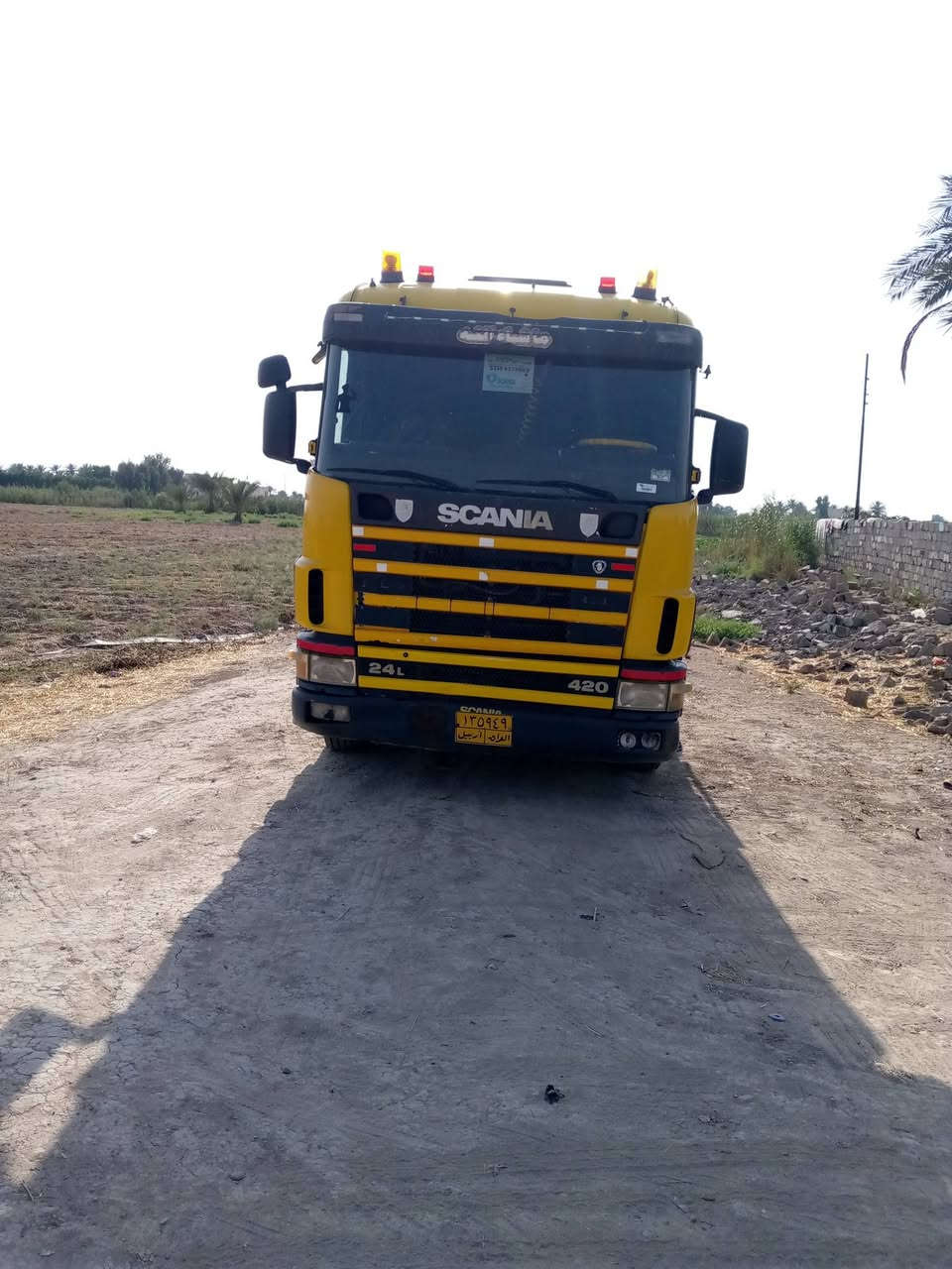سلام عليكم سكانيه لبيع جاهزه للشغل موديل 2003 تحويل مباشر سياره خير من الله سعر 155 وبيها مجال الشراي يتصل ***********
