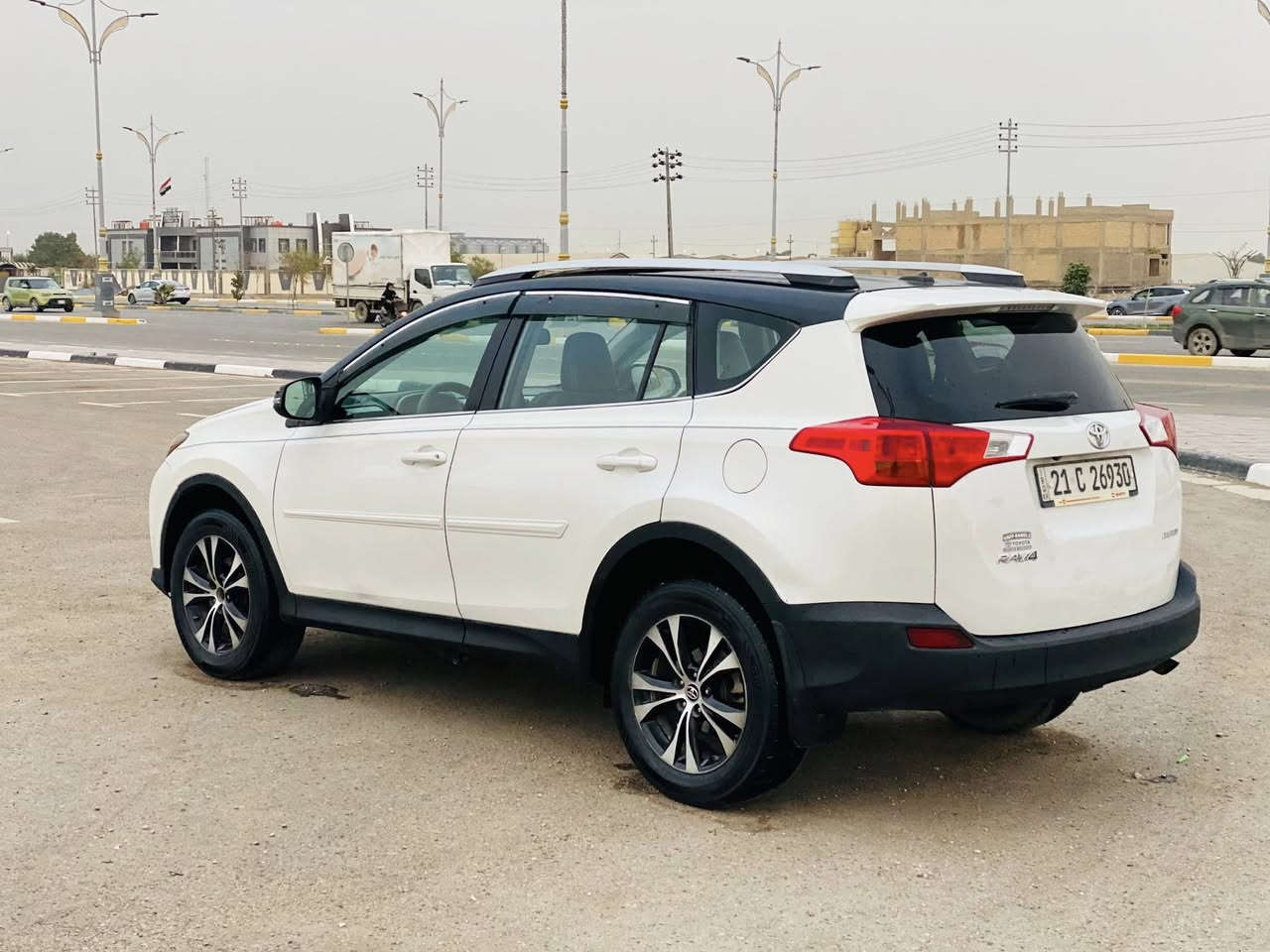 راف 4مديل 2015امريكي حادث بنيد فقط بدون داخل  والباقي كفاله من الضربه والتبديل بيه مكانات صبغ اثر تكشير وعندي تصوير قبل الصبغ السياره فول ليمتد فتحه بصمه تشقيل بصمه ابواب رادار جانبي كشنات جلد وكهربائي تدفئه كشنات جنطه كهربائي اشاير بالمري نضام سبورت  مانع انزلاق السعر 133مع مجال للأستفسار ***********السياره جاهزه حداديه تخم تاير محرك وكير مكفولات محرك 4سلندر 2500تبريد جاهز رقم دولي سنويه مجدده مكان السياره كربلاء مكلف بالنشر
