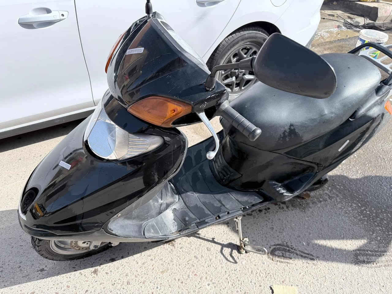 السلام عليكم 
دراجه سبيسي للبيع شغاله كامله
السعر 450 وبيها مجال مكاني بغداد للاتصال ***********

بكاني بغداد
