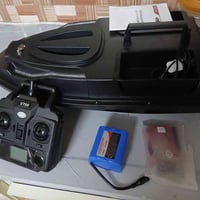 قارب طعم • Flytec V801 • تحكم عن بعد