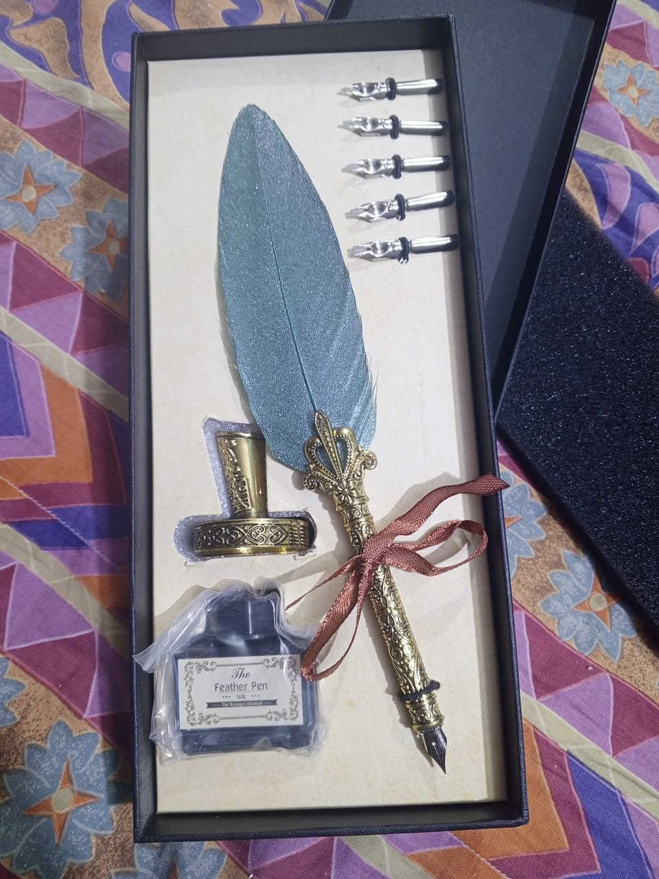 السلام عليكم 
قلم حبر مكتبي


**إذا كنت صاحب هذا الإعلان وتريد حذفه لأي سبب، رجاءا أرسل رسالة إلى الدعم الفني**