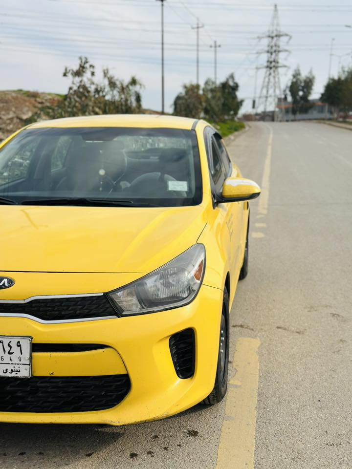 السلام عليكم ورحمة الله وبركاته
سياره ريو 2019
ضرر باب السايق فقط والباب اصلي مامبدل 
السياره كلها كود واحد
وارد امريكي داخل اسود 
كير مرغوب اي تي AT
منظومه غازز +بانزين 
كابون بانزين بيها 
رقم نينوى الماني واني الشرعي 
غرمات + الهيئه صفرر 
دوشمه جديده 
وكبل عل شارع اذا الله سهلك 
مكاني موصل جانب الايمن 
السعر 130
***********
***********
