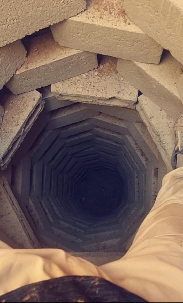 حفارة حفر بئرصحيايات عرض 120يبقى صافي بعد بناء متر صافي نشتغل بلوك 10سم عمق لحد 10متر شغل درجه أولى حفر وبناء علينا عليك بس مواد معلومات أكثر أتصال على أرقام 
***********
***********
