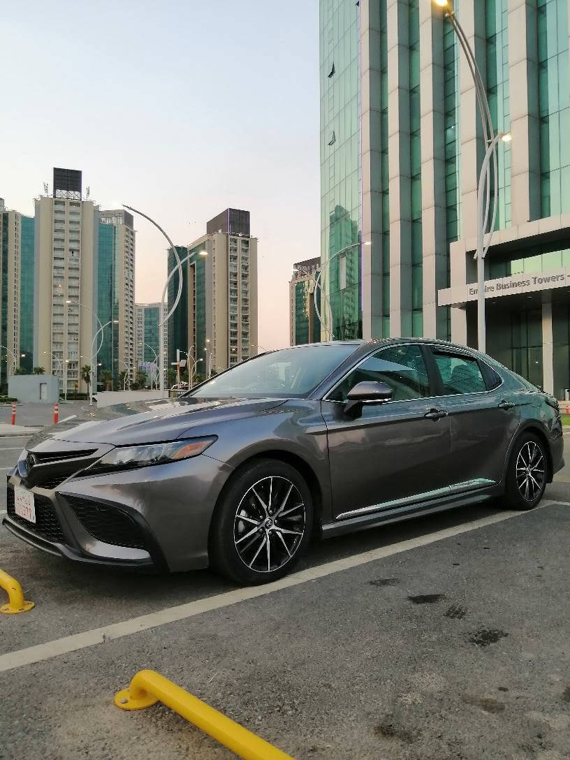 كامري موديل 24 Se وارد امريكي كاتي يترقم اربيل ماشي 29 بيها كزوز رياضي بلادي من امريكا 
حادثه خفيف جداً وصور الحادث بالمنشور مكان السياره اربيل شوف صور الحادث وقتنع وبعدين اتصل وتدلل السعر 180 
ملاحظه ،،
السياره مسوي بيها كتاب الخروجيه من الشركه ودافع الفلوس يعني عدل للمرور تسجله بااسمك بس تدفع رسوم المرور ،
 الاتصال ع الواتس اب فقط 

*********** أربيل, العراق
