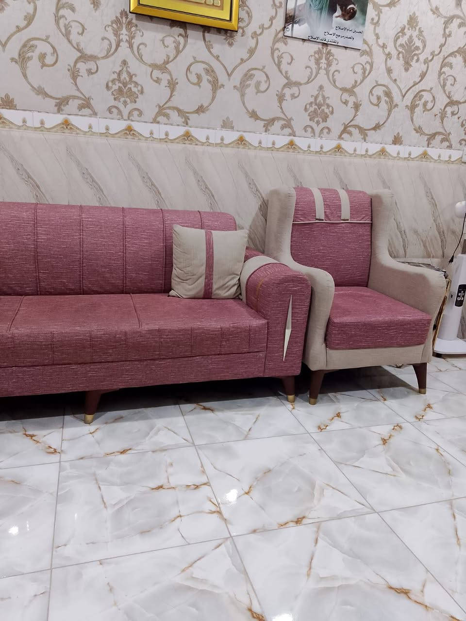 جمعه مباركه عليكم
غراض للببع كلمن وسعره اي حاجه تريده نزل الصوره واجاوبك عل السعر


**إذا كنت صاحب هذا الإعلان وتريد حذفه لأي سبب، رجاءا أرسل رسالة إلى الدعم الفني**