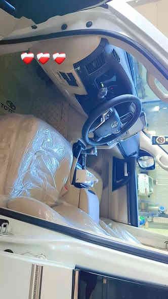 السلام عليكم للبيع لاندكروز موديل 2021 كراند تورنك بريم اصلي  مكفول كفاله عامه من صبغ ما عده بارد مكنين خفيف جدآ 
فول مواصفات 1/1
بصمه تشغيل
5بصمات ابواب 
فتحه سلايت
كشنات ثنين كهرباء ثلاث حركات
كشنات جلد اصلي
عداد لكزز
زراكات
اشارة لكزز
مري قلاب
مري شفط
شاشه ايباد
جنطه شفط
شاحن 
دبل ماوس
مثبت سرعه
سبعه راكب
ثلاث قطع تبريد
مطفايه حريق
محرك v6
8ايرباك
حساس امامي
حساس خلفي
اضويه تحت مقاعد
تحكمات ستيرن كامله
كامرة دوارة
كاعيات شركه 
وباقي مواصفات كراند  معروفة
ماشيه 85الف حقيقي  
السعر (565)
اللا ستفسار اتصل على الرقم مراوس حسب القناعه لجادين فقط رجاء وربي يرزق جميع ***********
