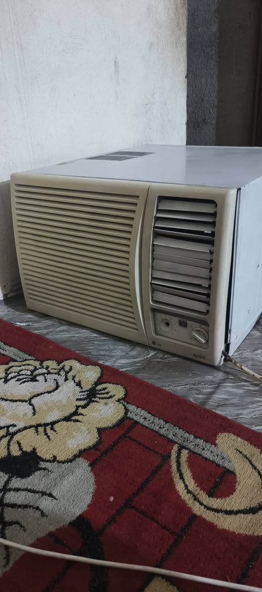 مكيف الحافض شرط الشغل ب250
وبي مجال واتساب ***********مكاني حي النضال
