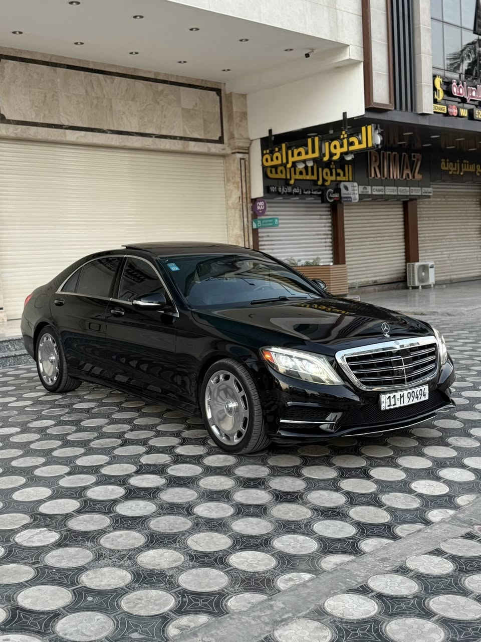 الـسـلام عـلـيـكـم 
مـارسـيـدس بـنـز  S 550
Mercedes_Benz_S550 ///
الـمـوديـل : 2015 
السياره::  امريكيه مكفوله 
من الصبغ والبارد من  كلشي السياره كلش جديده ونضيفه حيل   
ماشيه 124
الـــمــواصـــفــــات 1/1 فــول 
.كامرات 360 درجه  
.كشنات جلد وكهرباء وتدفئه وتبريد
.وتدليك وحضن عند الدوران 
.دكم 3 
رادارات امامي وخلفي وجوانب
.كشنات خلفيه جلد وكهرباء وتدفئه وتبريد وتديلك 
.بردات بلجوانب وبرده خلفيه
.انظمة قياده + قياده اليه + اوتو بارك
.ماوس يم لكير لمس لتحكم بلشاشه
جنطه كهرباء+اطفاء المحرك عند الوقوف+ابواب شـفـط +تحديد مسار
.حساسات امامي وخلفي+جكات
.داتاشو +تحكم ستيرن جهتين+ويل مايباخ+أضـائه سـبـع ألــوان
بعد بيها مواصفات يعجز عن ذكرها ومعروفه مواصفات المارسيدس ل S550  السياره جداً حلوه ونظيفه وجديده وبدون اي نقص السياره 
بـأسمـي سنويـه تحويل ثاني يـوم
مـوبـايـل (***********)
سعر 470 ورقه  وبيهه مجال

