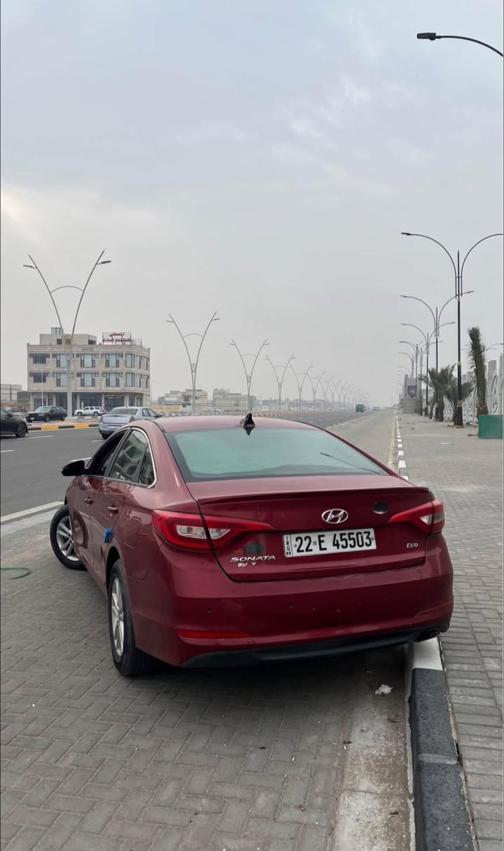 سياره البيع سوناتا 2016
السياره نضيفه دواخل حلوه ضربته داعميه وجاملق 
بيه طخات بصيطه السياره جاهزه نقص بي الصدر السعر( 110)
الاستفسار رقم ***********
