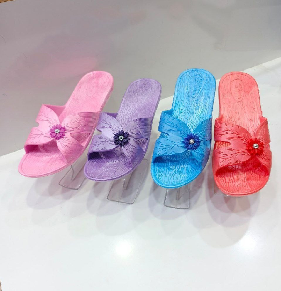 معطر نسائي لاستيك خشن. 
سعر الدرزن 15 الف. اربع الوان
قياس خشن  من39 الى 42  
اقل طلب كارتون درزنين 30 الف
🚛يوجد توصيل لجميع المحافظات. 
https://t.me/wadq_g99


**إذا كنت صاحب هذا الإعلان وتريد حذفه لأي سبب، رجاءا أرسل رسالة إلى الدعم الفني**