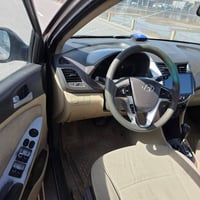 اكسنت مديل ١٣ خليجي مكفوله من الضربه وتبدل جاهزه من كلشي مابيهه اي نقص...