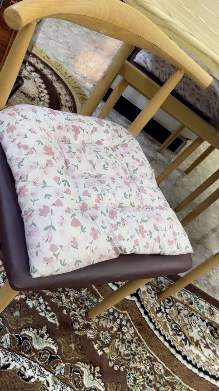 السلام عليكم ميز طعام للبيع جديد مامستعمل


**إذا كنت صاحب هذا الإعلان وتريد حذفه لأي سبب، رجاءا أرسل رسالة إلى الدعم الفني**