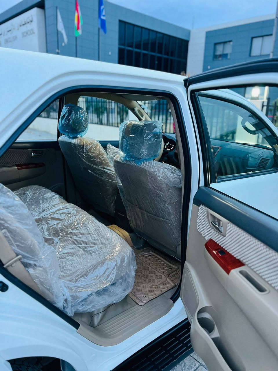 توێتا فۆرت چێنە ر[2013ی سە فاری سەید نە هرۆبتڵ سێ سویچی شەریکەی ماوە فول مواسە فات گێڕ ئۆتۆماتیکو گێڕ عادی سێ ڕیز کوشین ۷نە فە ری شاشە و کامیڕا ناو فۆڕمیکا تە بریدبە رکە زی حەمساس دە بڵ ئە کسل سە یارەکە  نمونە یە لە جوانیا بێ سبوغ بێ تە عدیل بێ شوختوقوپە گێڕو مە کینە ی نکراوە تە وە بە زە مان سە وتو دووکە ڵو بوغاروغرامە وتە حویل هه موی بە شە رت  سعر خوار بازاڕ213گە ڵا بۆپە یوە ندی) تێل /ڤایبە ر]وە تسئاپ]*********** رانية, السليمانية
