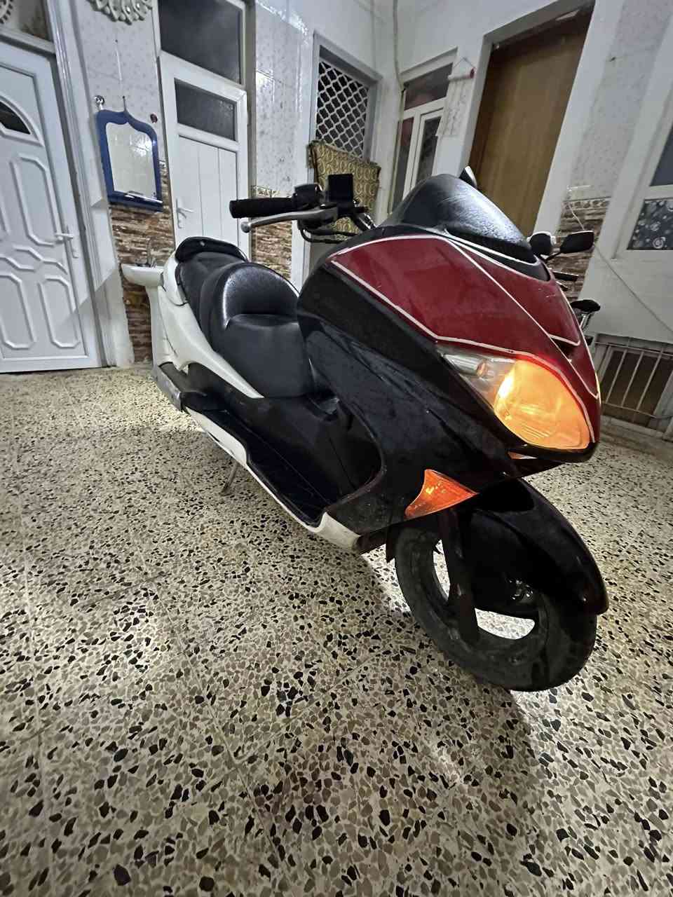 سلام عليكم ورحمةحبايب فورزه 08 دراجه خير من لله بس يرادلها ترتيبات خفايف   منفيسها موجود كبل ترقم سعرها 750 رقمً***********
