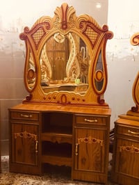 غرفة نوم عراقي مستعمل نضيف (6باب ملحق كاس مدور دنك )  ضهر جرجوبه براغي...