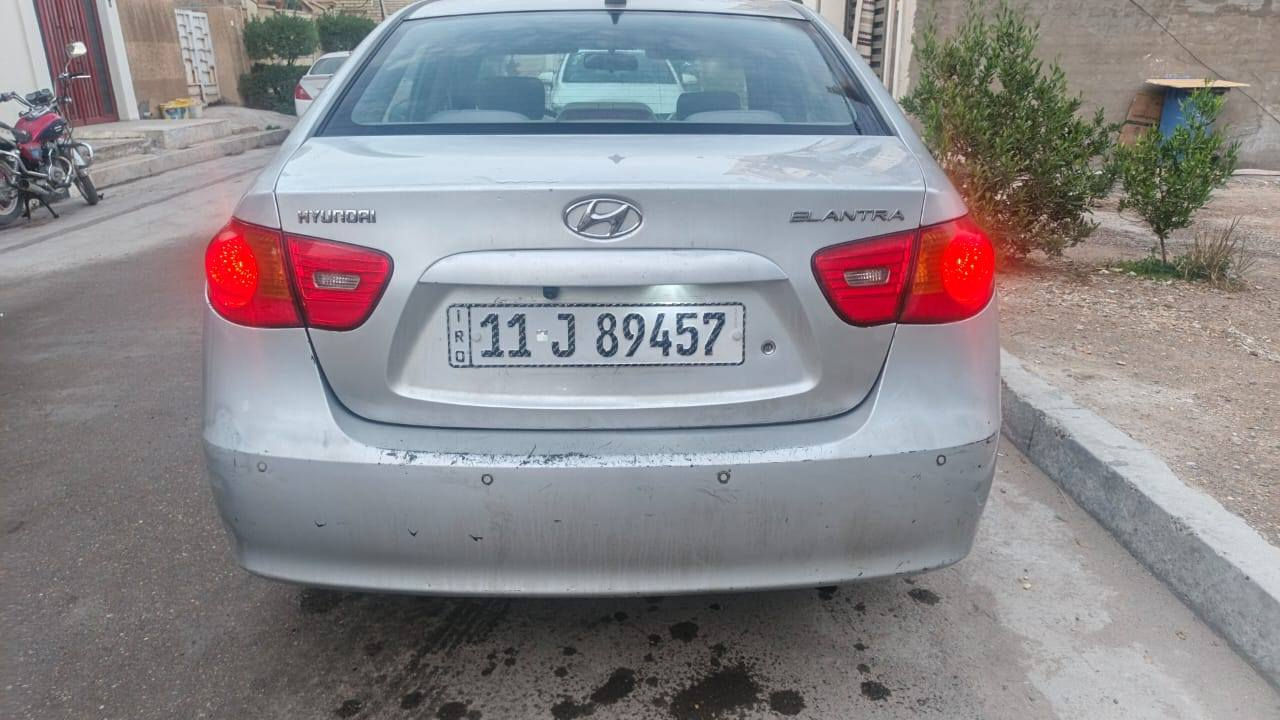 السلام عليكم الانتره خليجي 2007
محرك 2000 رقم بغداد جديد. اسمي 
السياره مكفوله من الصبغ بيه بنيد مبدل اصلي نفس لون
السعر 92
سياره جاهر تبريد تدفه كلشي شغال 
اتصال ***********
0788297294
