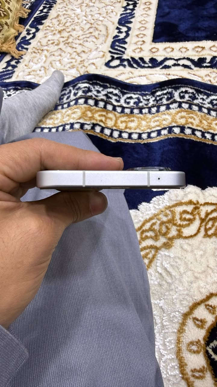 السلام عليكم جهاز بوكو F7 مستعمل قليل اخو الجديد الكارتونه والملحقات موجودة السعر 400 وبي مجال قليل 
مكاني جسر ديالى 
***********
