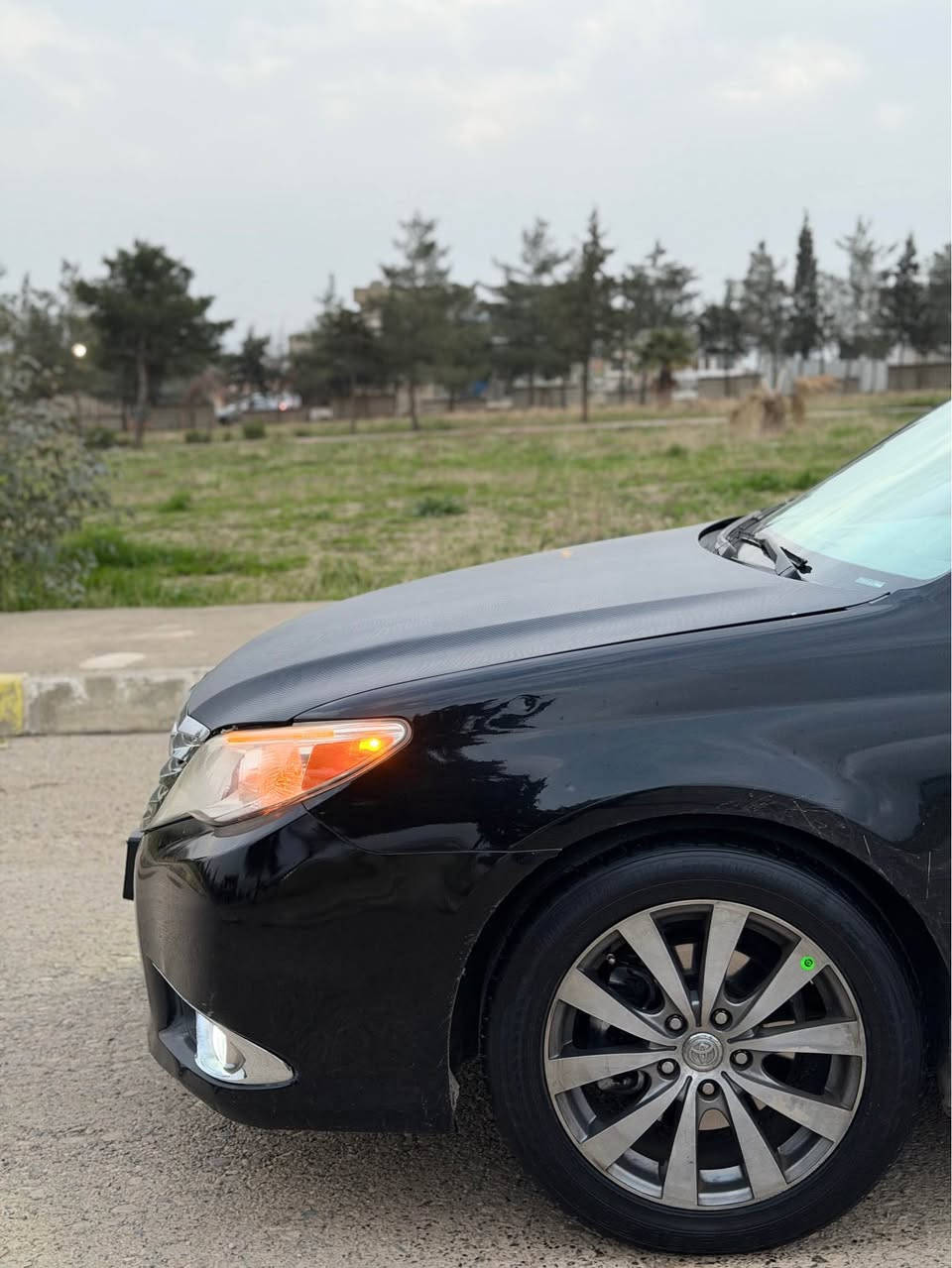 toyota AVALON 2012
سەرەتا بەناوی خوا 
لەسەر ئیزنی ئەدمین
ئەڤەلۆن براوە کوشن جلد ئاوێنە ئیشارەت هیتەر سلایت 
سەقف بەشەرت بۆیاخی 
گێرو مەکینە بەشەرت 
لل جایزە دینار مەسرەفی نیە
چوار تایەو ویلێ نوێی لەسەرە 
چرکەو ٢٠٠ دۆلار بشکێنە 
مالی فەقیرە 
سەیارەکە لە رەسمەکان جوان تر نەبو مەسرەفت بۆ دەگێرمەوە 
بیانو برر
شوێن کۆیە
سعر ٨٣
لە وەطس ئەپ لە خزمەتانم 
*********** كويسينجاك, أربيل
