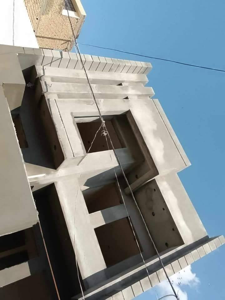 سلام عليكم ورحمه الله كادر متفرغ حالين شرط الفحص ول شغل جص وبورك اسمنت وبورك واجهات كادر ملتزم نعمل كذالك تسليم مهندس بنايات بيوت ***********
