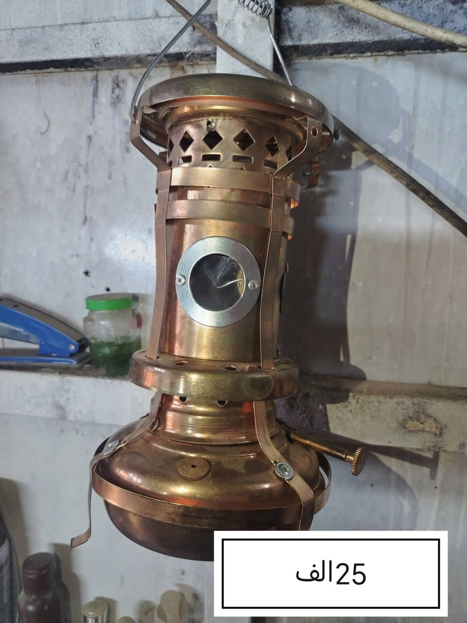 غراض قديمه جدآ للبيع *********** مكان منطقه الحاوي
