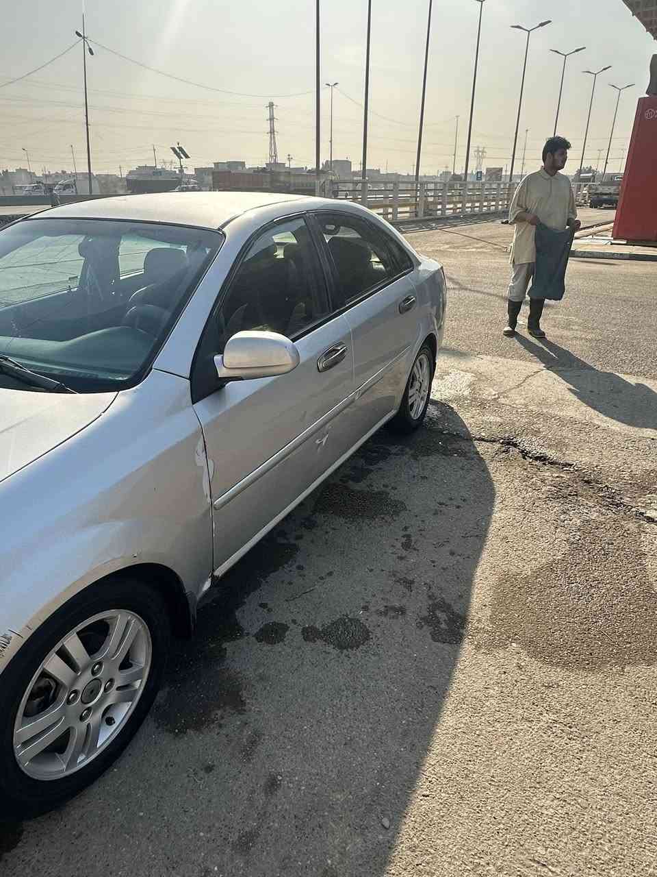 فورنزا 2007 بغداد 
السعر 52 
***********
