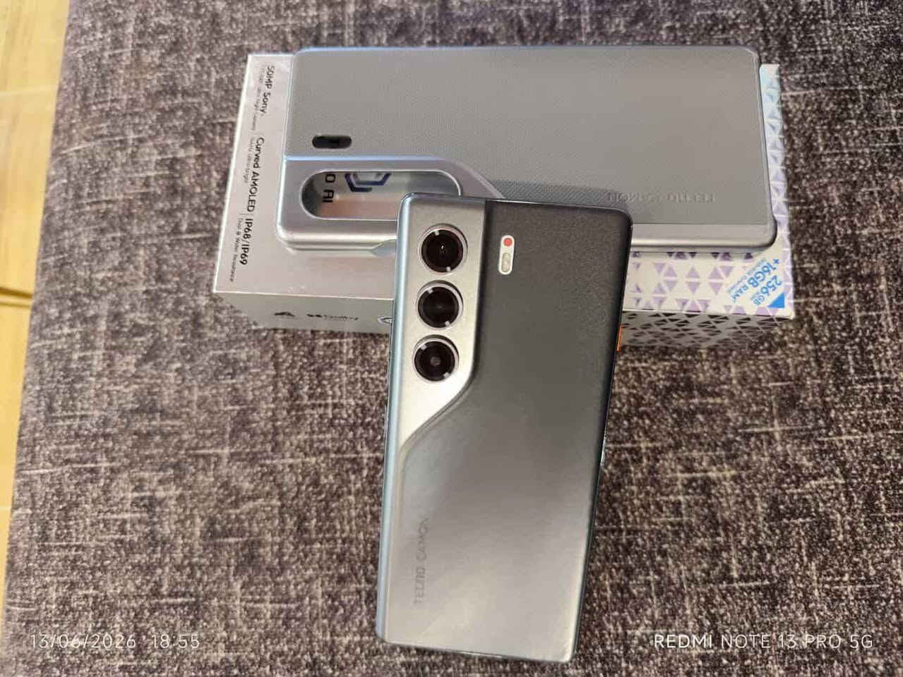 السلام عليكم 

للبيع. تكنو كومون 40 برو 4g

عشوائية 8+8
ذاكره 256
يشغل بوبجي 90 فريم كلش سلس بل العاب 
مستعمل شهرين 
جهاز مابي شخص ونضيف كلش مداخل صيانة ولا مبدل بي شي
سعر 350 وبي مجال
مكان حله شارع 40 قرب مركز شرطه الجبل


**إذا كنت صاحب هذا الإعلان وتريد حذفه لأي سبب، رجاءا أرسل رسالة إلى الدعم الفني**