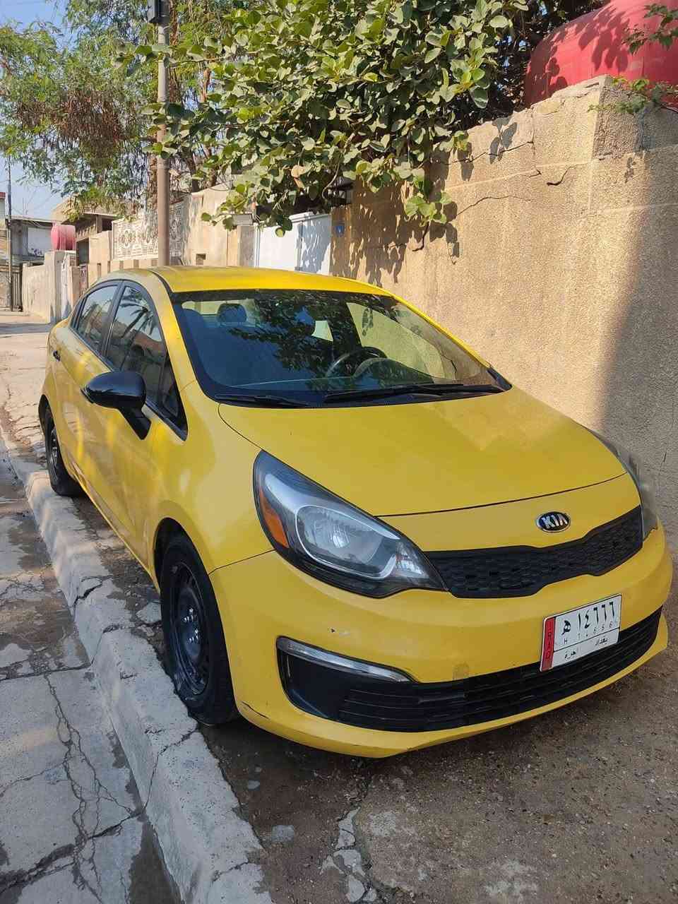 كيا ريو 2017 للبيع او مراوس حسب القناعة مثل ماموضح بالصور وارد امريكي السعر 80 وبيهة مجال شي قليل مكاني بغداد راشدية
***********
