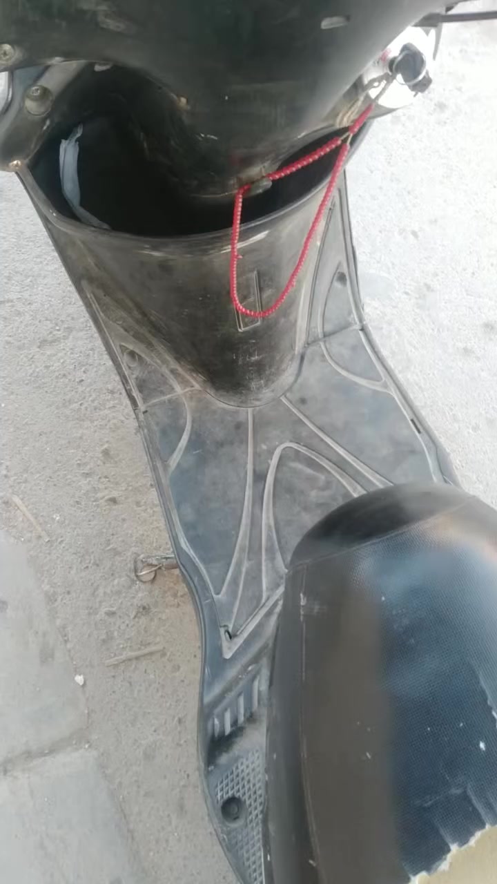 سلام عليكم دراجه بريز البيع ٣٠٠ الامين الثاني ***********
