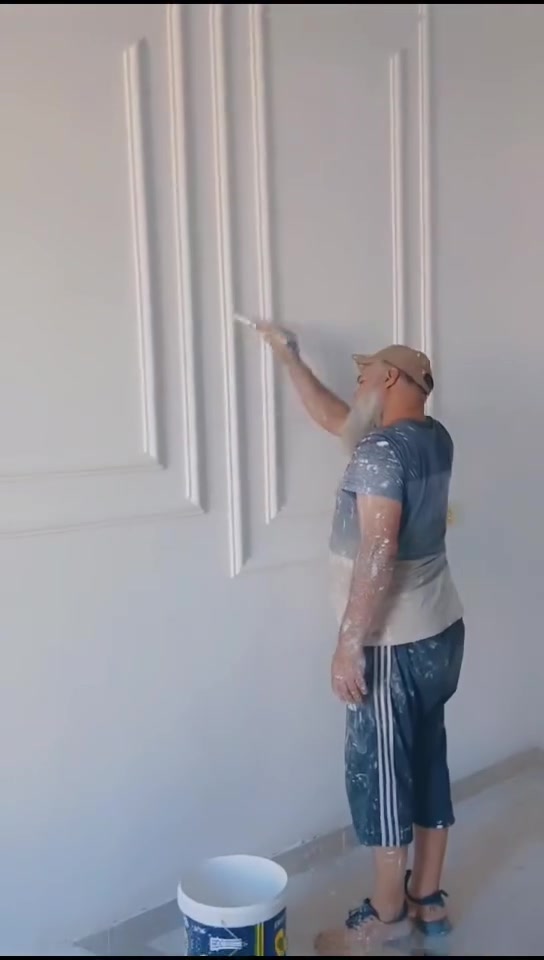 اصباغ ديكور سقوف ثانويه انواع الصباغ والديكور وتصليح الرطوبه  بغداد ***********
