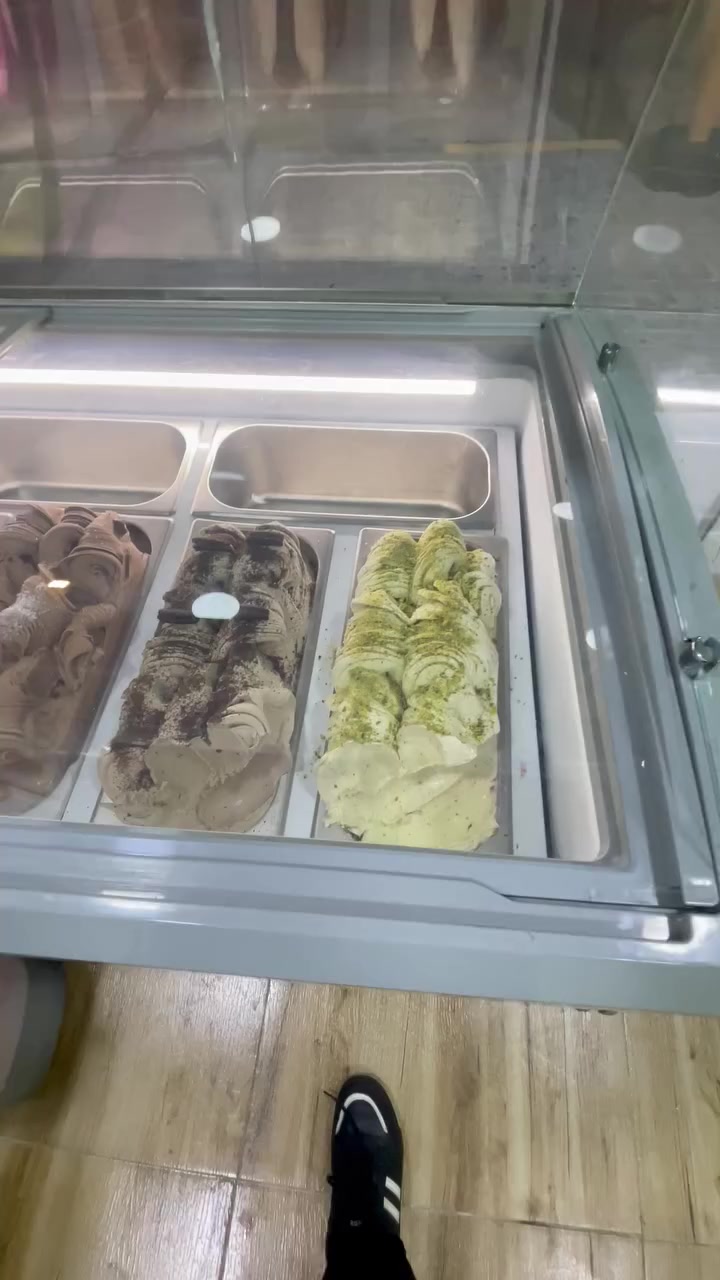 السلام عليكم
عارضة أيس كريم للبيع مستعمله شهرين فقط  سعرها مليون و 300 وبيها مجال 

مكينة ازبري نظيفه جداً للبيع مستعمله شهرين فقط  سعرها 850 وبيها مجال 

العنوان : البصرة - القبلة 

التواصل  وانساب : ***********
