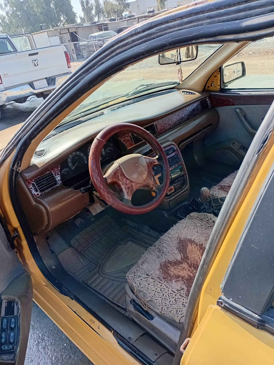 سمند موديل 2011مكينه بيها شويه خربطه يردالها تصفيه سنويه 29رقم انكليزي مميز صدر ٧٠ % تحويل مباشر بيع او مراوس حسب القناعه  الاستفسار اكثر اتصل ***********
