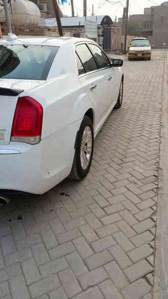 السلام عليكم اوباما للبيع فقط فول مواصفات لمتد عده البرده الخلفيه فقط باقي المواصفات معروفه حادثها جاملغ سايق مبدل وربع البنيد مصلح وبيها بارد على كد شبر بالجاملغ عكس السايق رقم بغداد شرط التحويل مكان السياره بغداد الزعفرانيه السعر 250 وبيها مجال قليل 
الرقم***********
