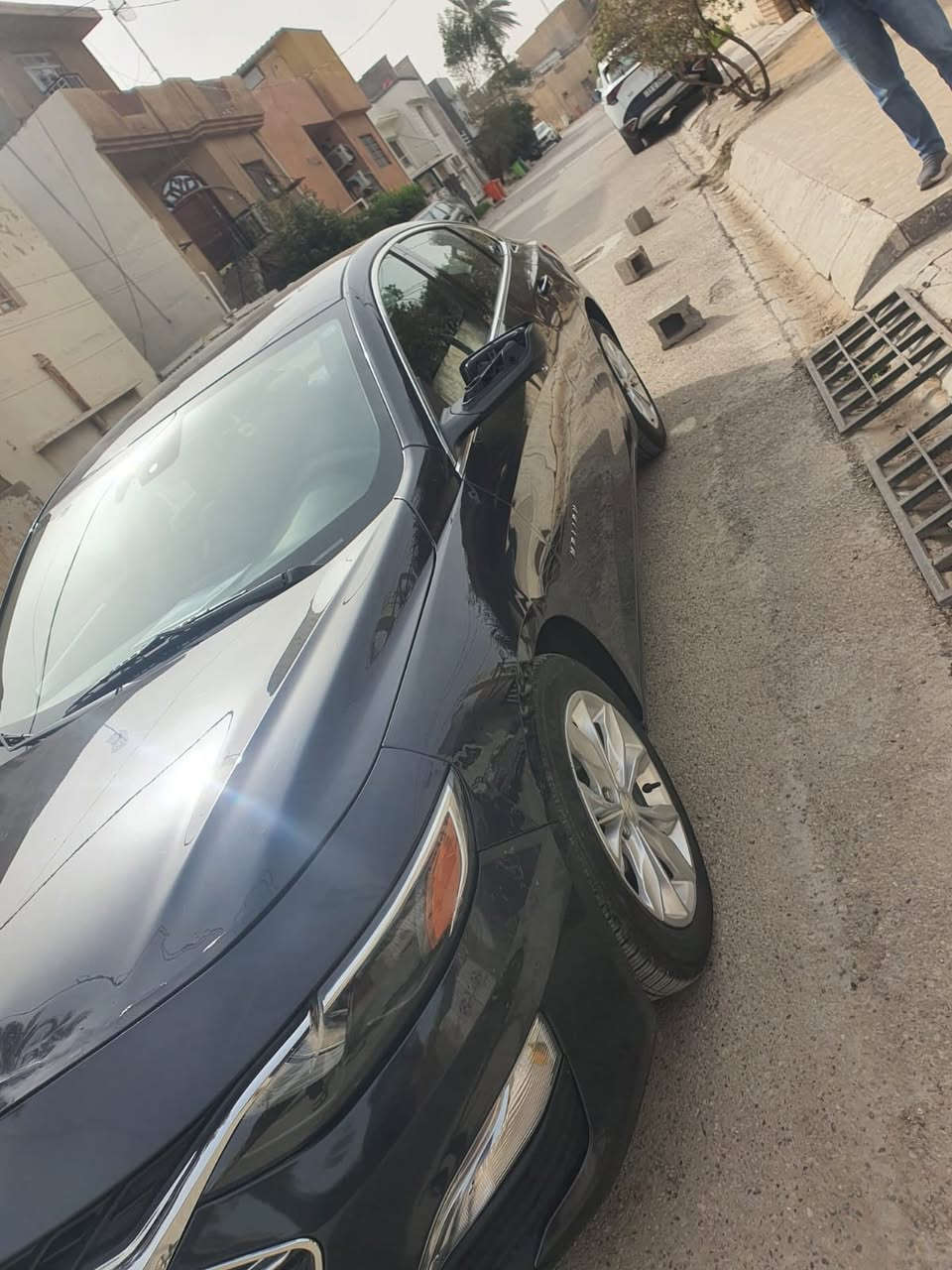 سلام عليكم ماليبو LT2023 سيارة جديدة وجاهزة بدون صبغ فقط بيها بارد موضوح بل الصور مري شفط توقف ذاتي رادار نقطة عمياء سعر 155💵وبيها مجال شي بسيط 
مكان السيارة ديالى بعقوبة 
***********
