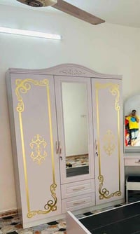 كنتور • ٣ باب • خشب كوري أصلي