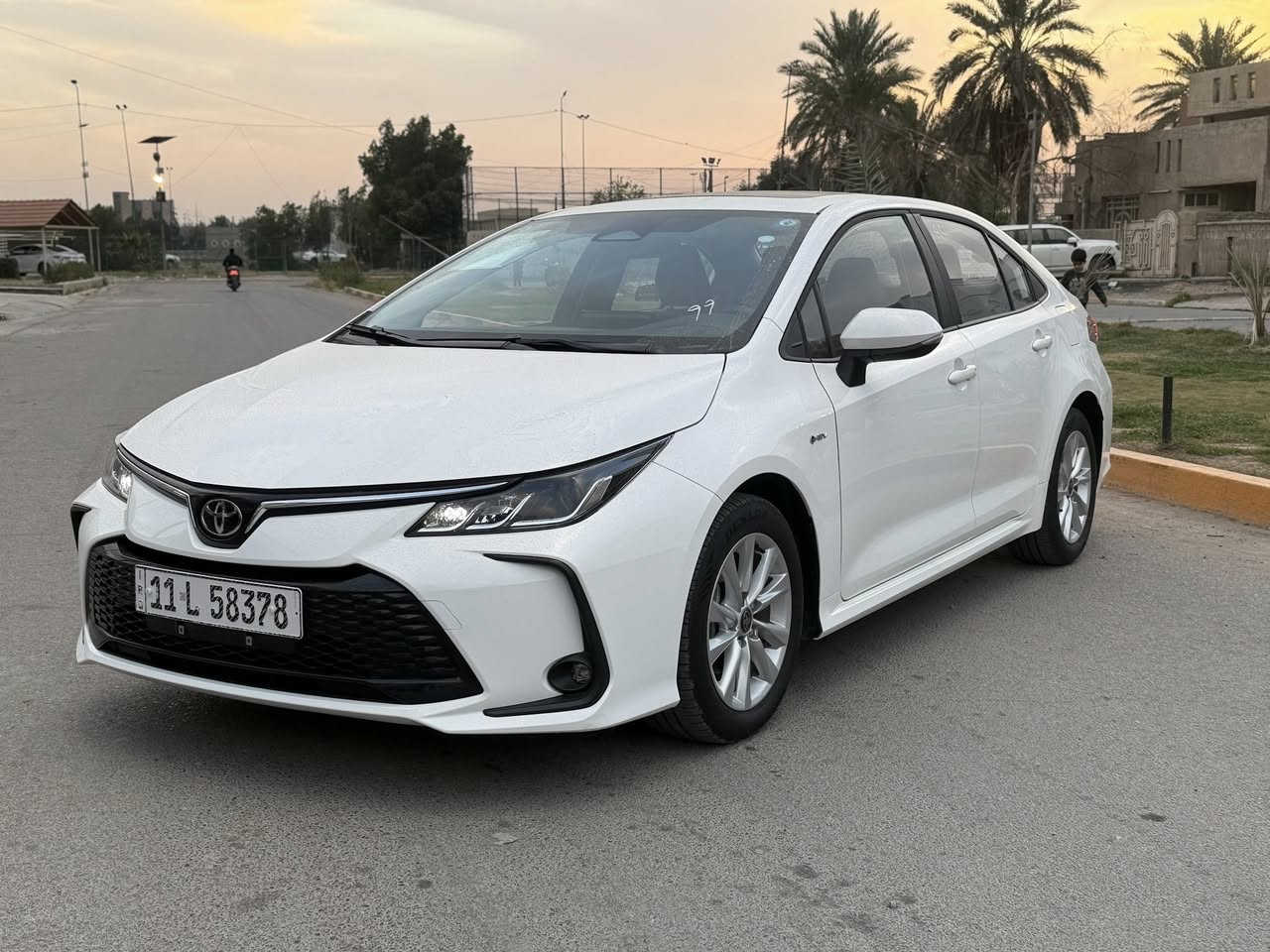 سلام عليكم كورلا هايبرد شكل الخليجي 2025
كفاله عامه من كلشي عل وضع الشركه ماشيه 5 الف كم
سياره فول مواصفات 
فتحه 
كشنات جلد 
بكلايتات لد 
بصمه 
تحديد مسار 
رادار 
تحكم استيرن 
أشاير بلمري 
وباقي المواصفات المعروفه 

مكاني بغداد 
للاستفسار ***********
