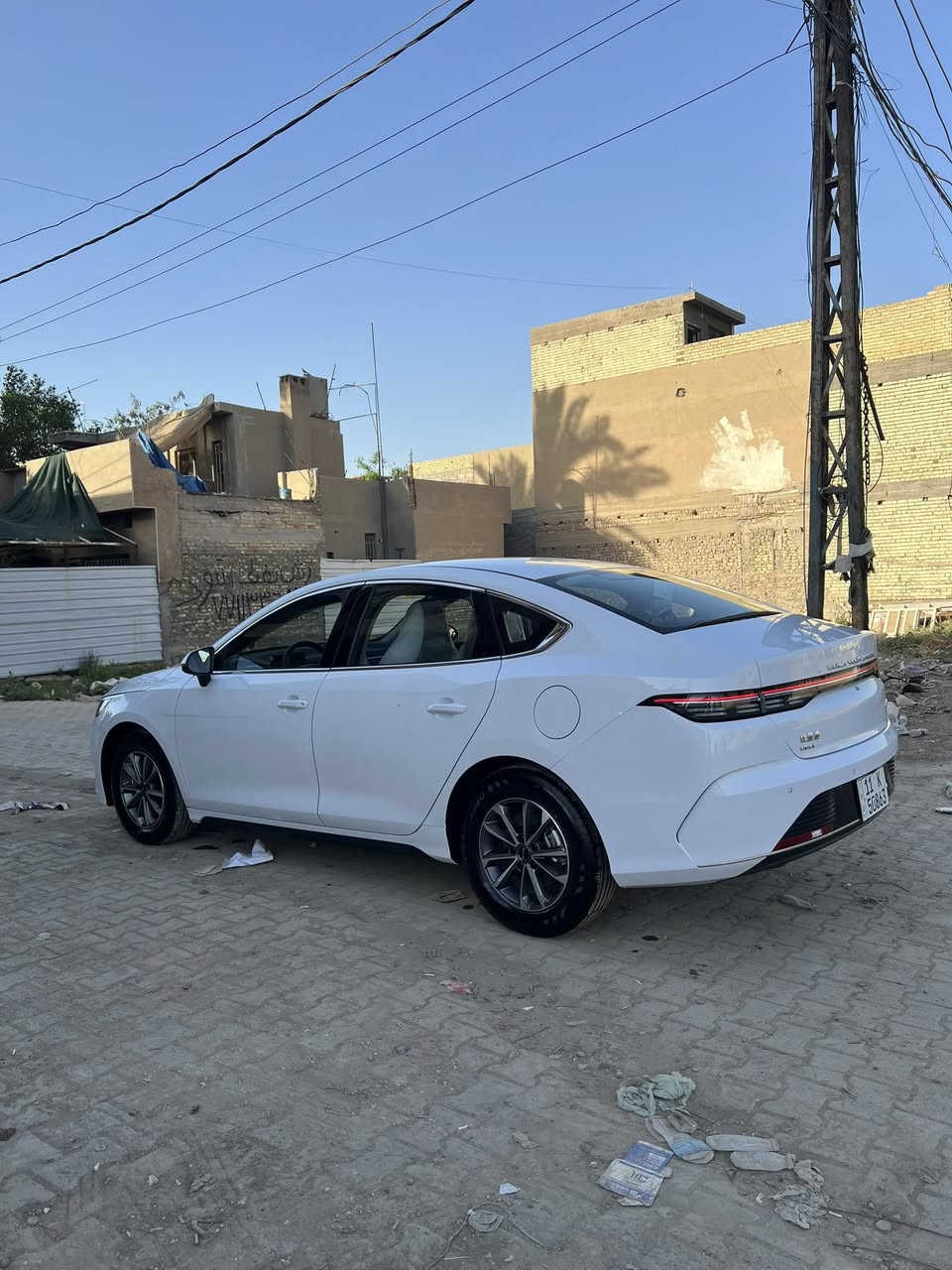 بيوايدي دسترويل  موديل 25 زيروو ماشيه 500 مكان بغداد الدوره السعر 20500 قفل التصال على الرقم ***********
