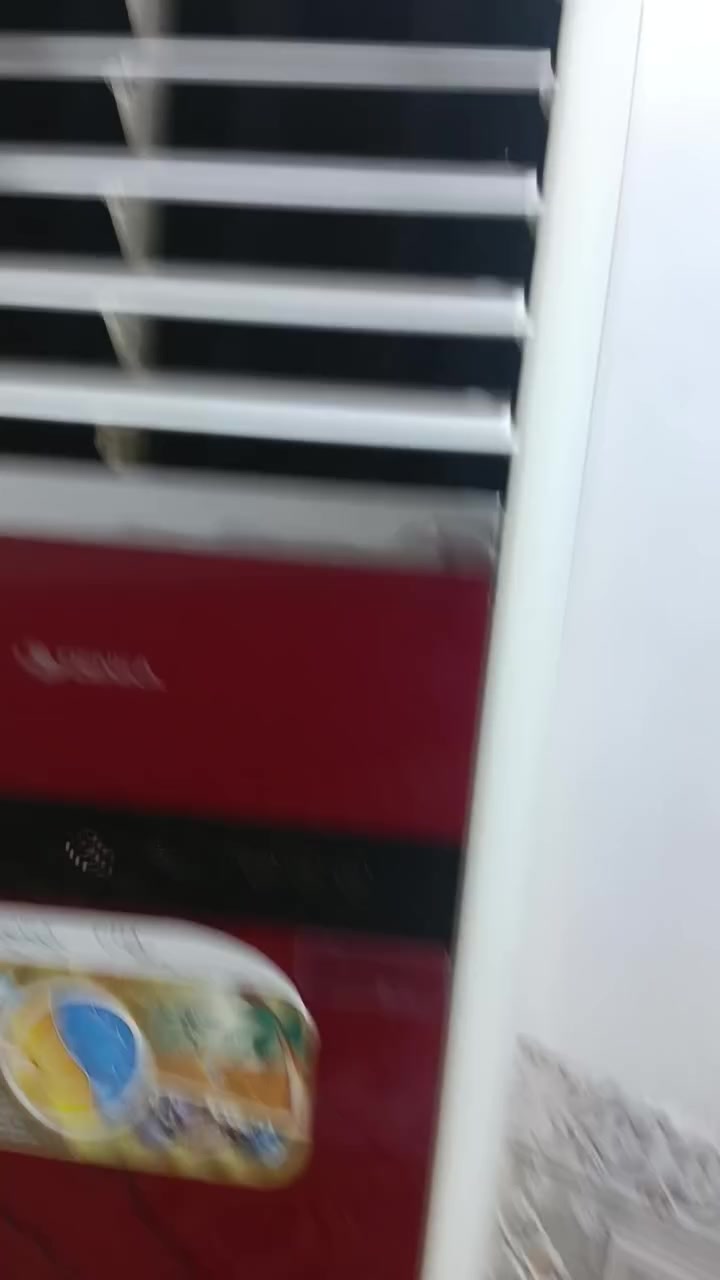 سلام عليكم سبلت 2طو ونص للبيع هاذا رقمي واتساب ***********
