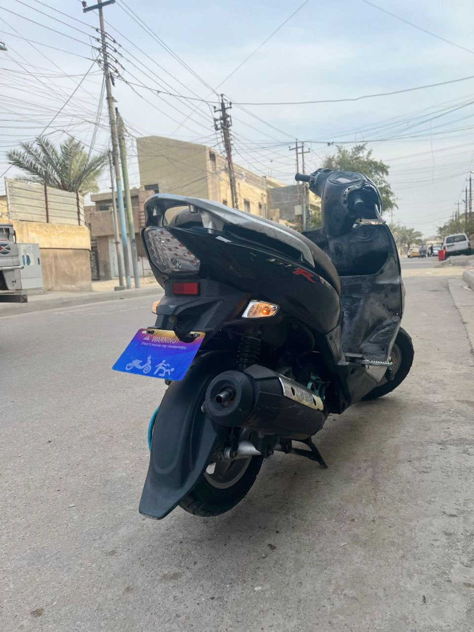 سلام وعليكم دراجه جيتي ار الدراجه نضيفه حيل للبيع مستعجل علا بيعتها الدراجه نكره بأي وقت دبل اشاره رباعي كهربائيات كلها شغاله دراجه نصبتهة حلوه السعر650 مجال حك الجيه المكان بغداد البياع رقم الهاتف ***********
