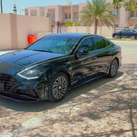 سوناتا هايبرد موديل 2023  وارد امريكي حادث خلفي  جاملغات وجنطة  بدون ر...