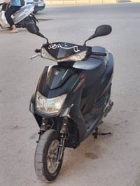 سكنز موديل 23للبيع السعر 350وبي مجال مكينه مفتوحه ناعمه نكره سلف كهربا...