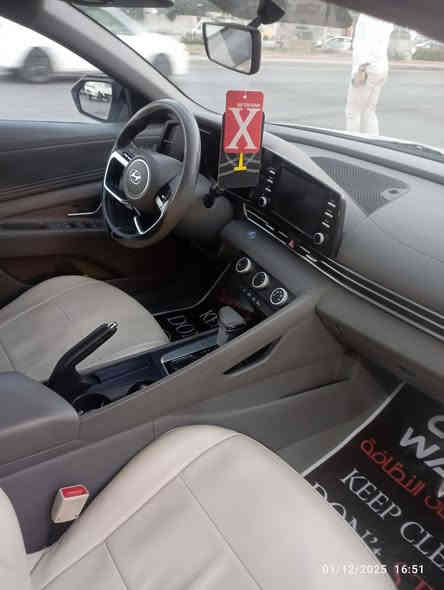 السلام عليكم 
للبيع النترا خليجي موديل 2022
رقم بغداد بأسمي فول مواصفات بصمه فتحه 
السياره صار بيها طخه بين البابتين خفيفه بدلت بوب ٢ اصلي مال وكاله نفس اللون 
للاستفسار ‭٠٧٧٢ ١٠٤ ٤٢٣٨‬ 
مكان السياره بغداد حي الجهاد 
السعر ١٧٩ اوبيها مجال
