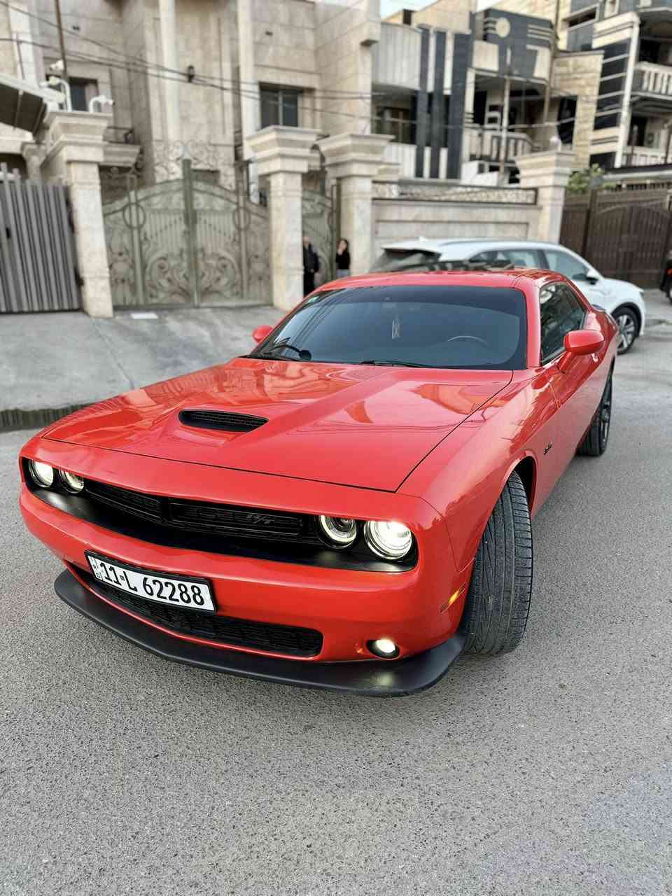 السلام وعليكم جالنجر لون مميز برتقالي
الاصدار الاخير 2023 
RT5700بلاكتوب 
حادث سطحي مثل مموضح بالمنشور 
لغد شاصي كفاله 
شرط بدون اي دواخل 
فوول مواصفات 
السعر 24500$

بغداد الدورة 

***********
